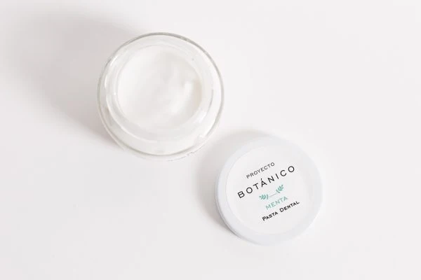 [700083803023] PASTA DENTAL MENTA 87G PROYECTO BOTÁNICO